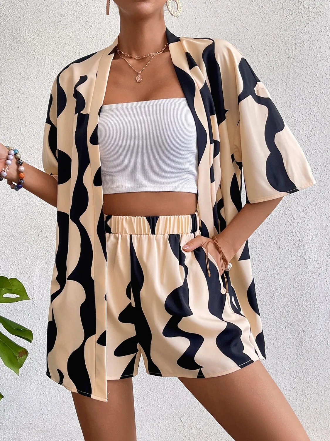 🌟 Printed Half Sleeve Top and Shorts Set 🌟