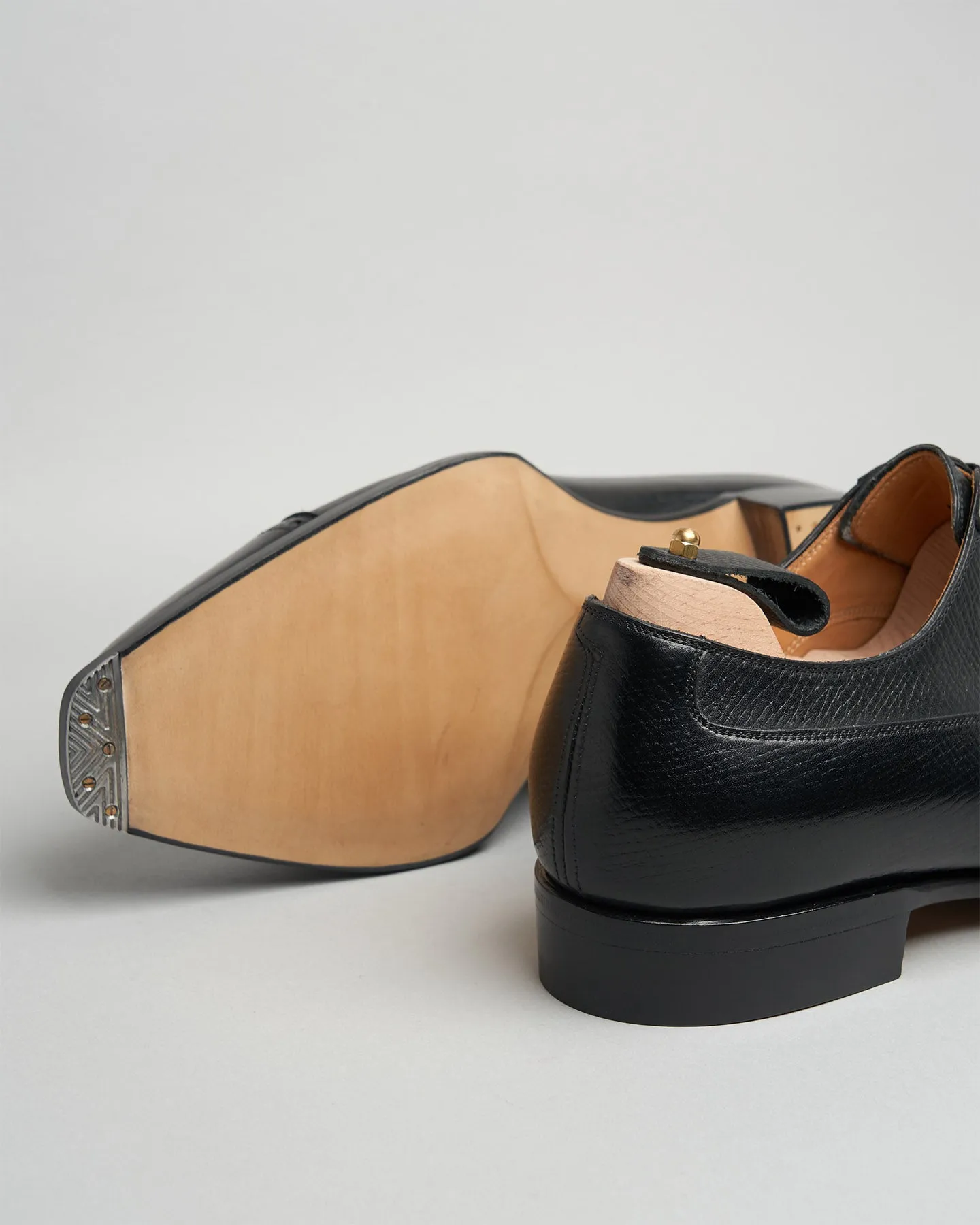 Balmoral | Arlington | Black | T6451Z5
