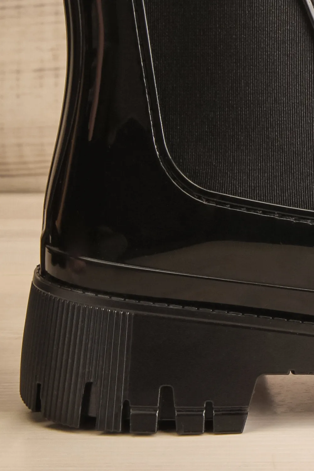 Bukavu Black | Round-Toe Ankle Rain Boots