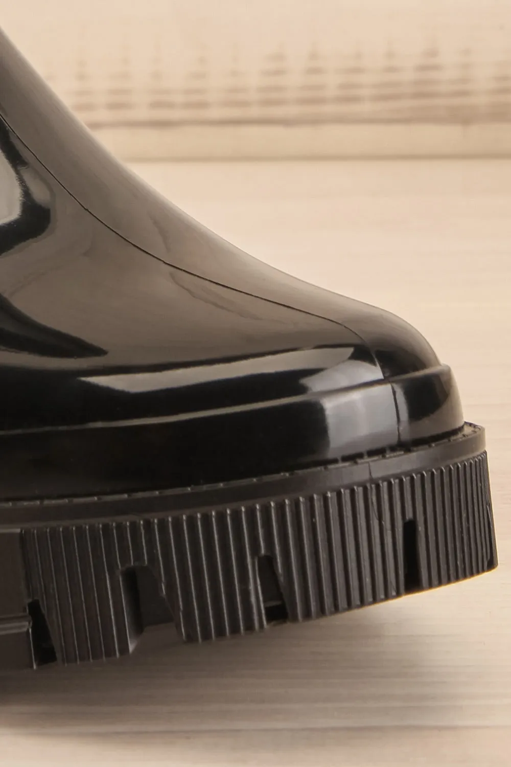 Bukavu Black | Round-Toe Ankle Rain Boots