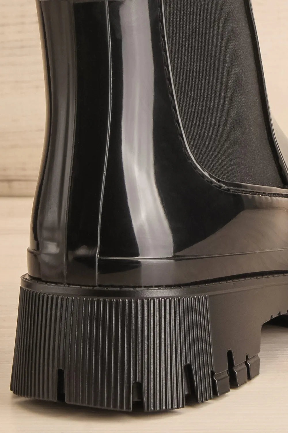 Bukavu Black | Round-Toe Ankle Rain Boots