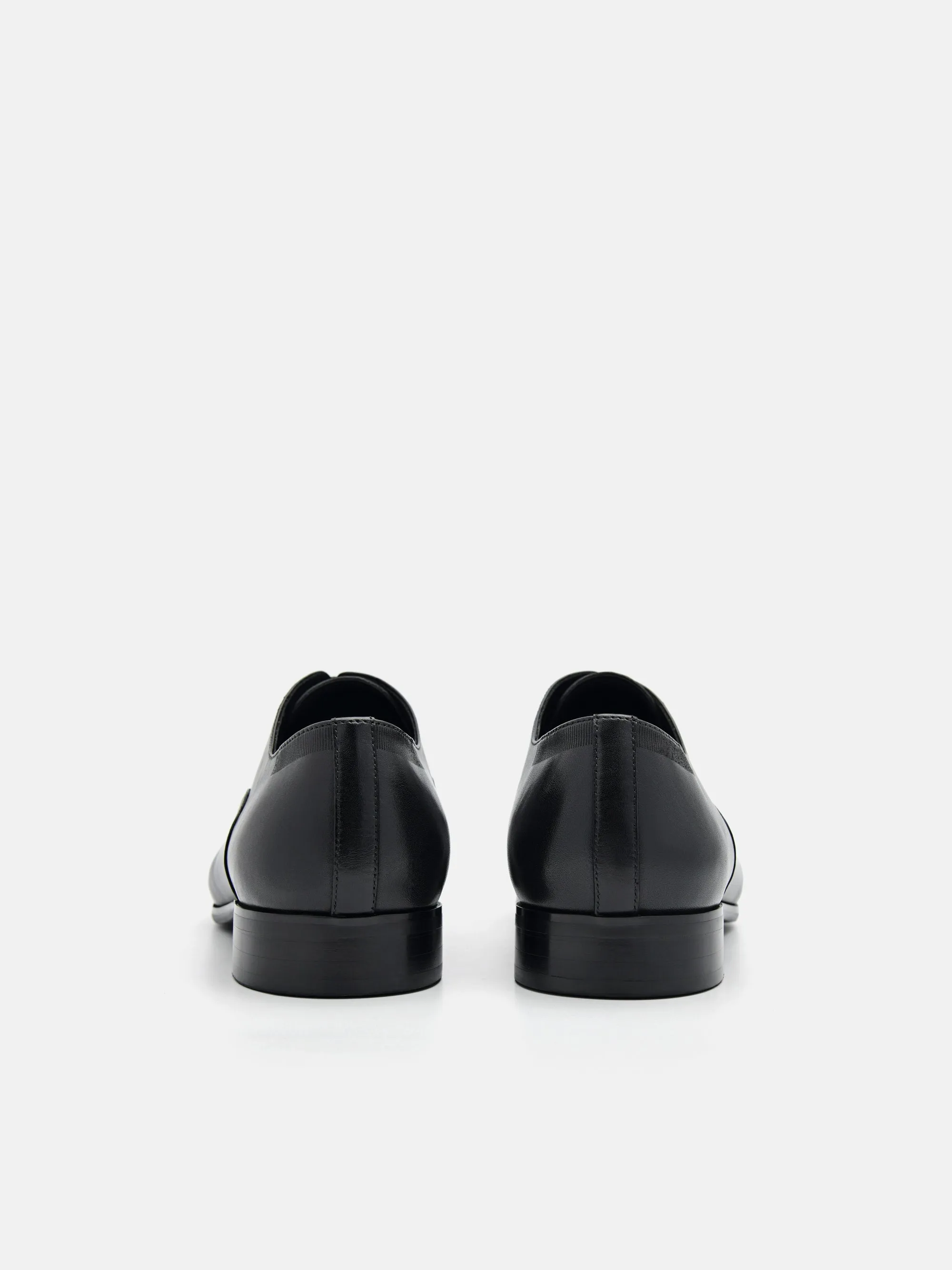 Burnished Leather Oxford Shoes