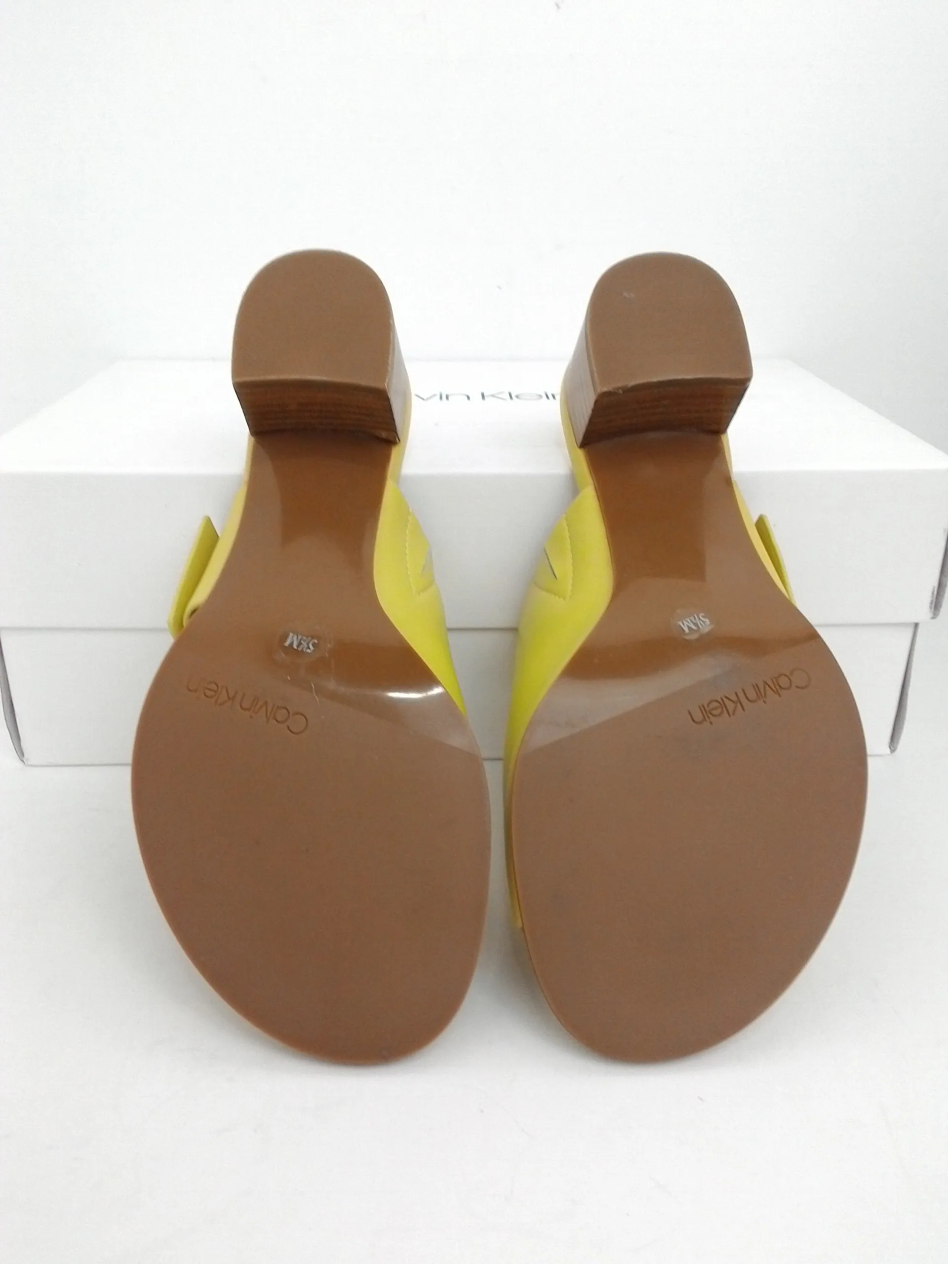 Calvin Klein Women's Daria Nappa leather Dress Sandal size 5.5 M