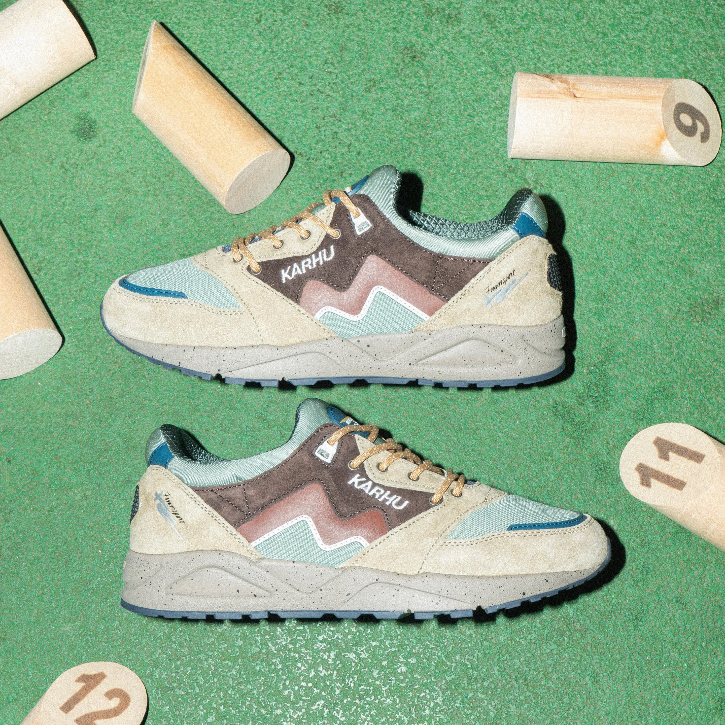 Karhu X Spectrum X La Veritiera Mölkky Aria 95 - Slate Green/Cappuccino