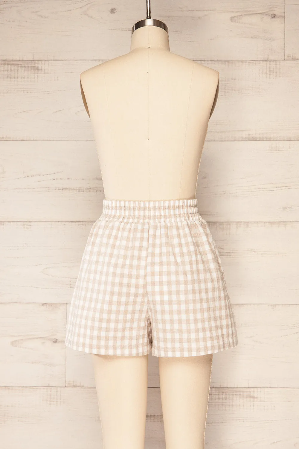 Macari Cream | Checkered High-Waisted Shorts