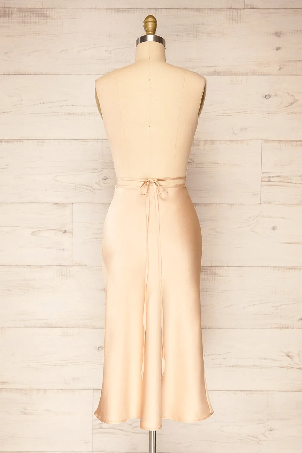 Maddie Champagne | Satin Midi Skirt