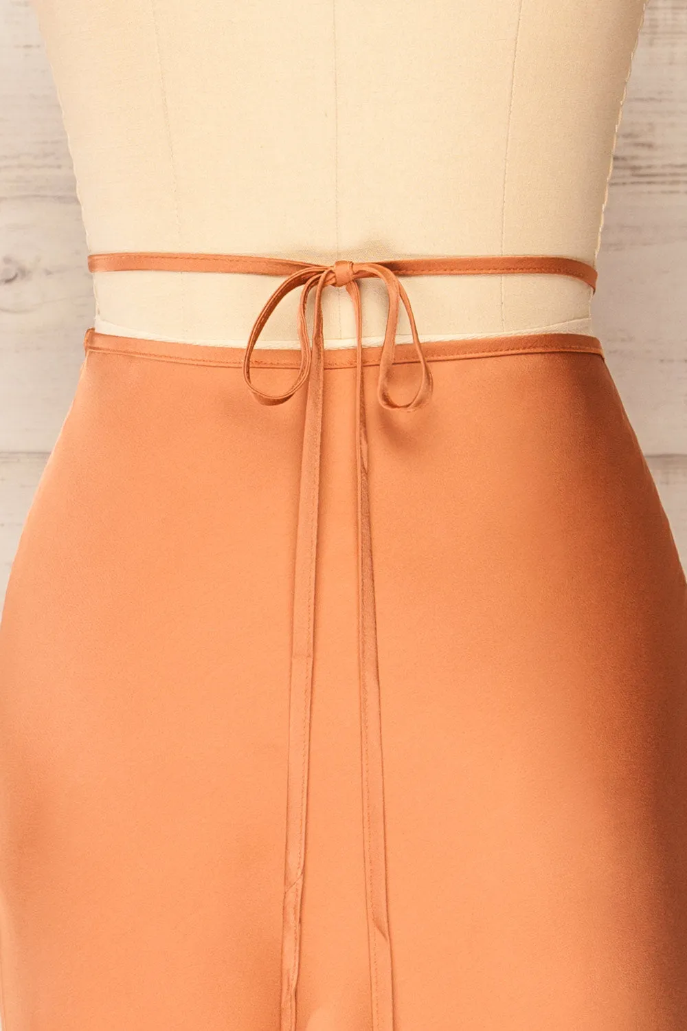 Maddie Rust | Satin Midi Skirt