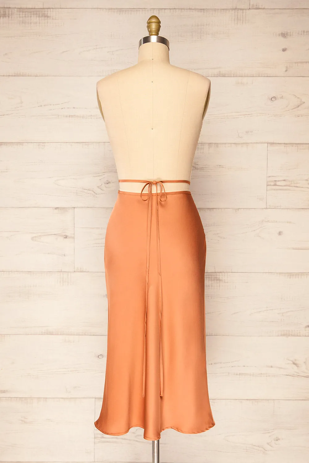 Maddie Rust | Satin Midi Skirt