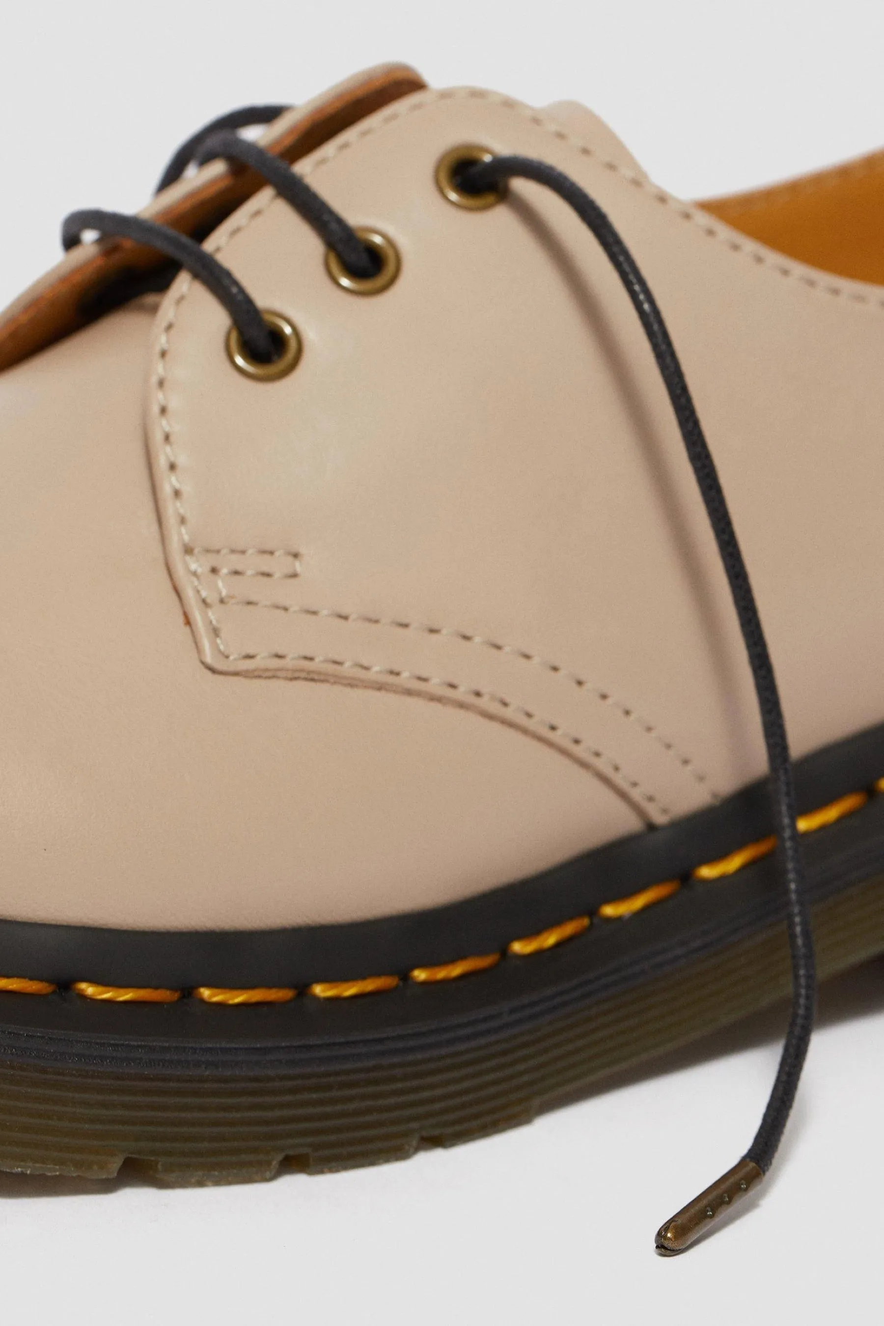 Natural Wanama 1461 Oxfords
