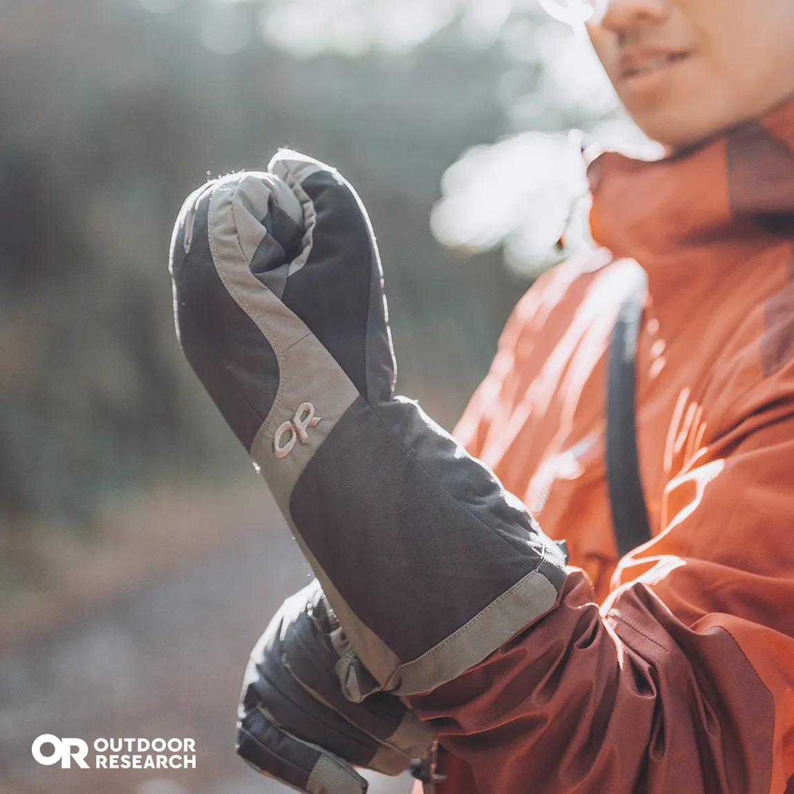 Outdoor Research®男款GORE-TEX®Arete Gloves