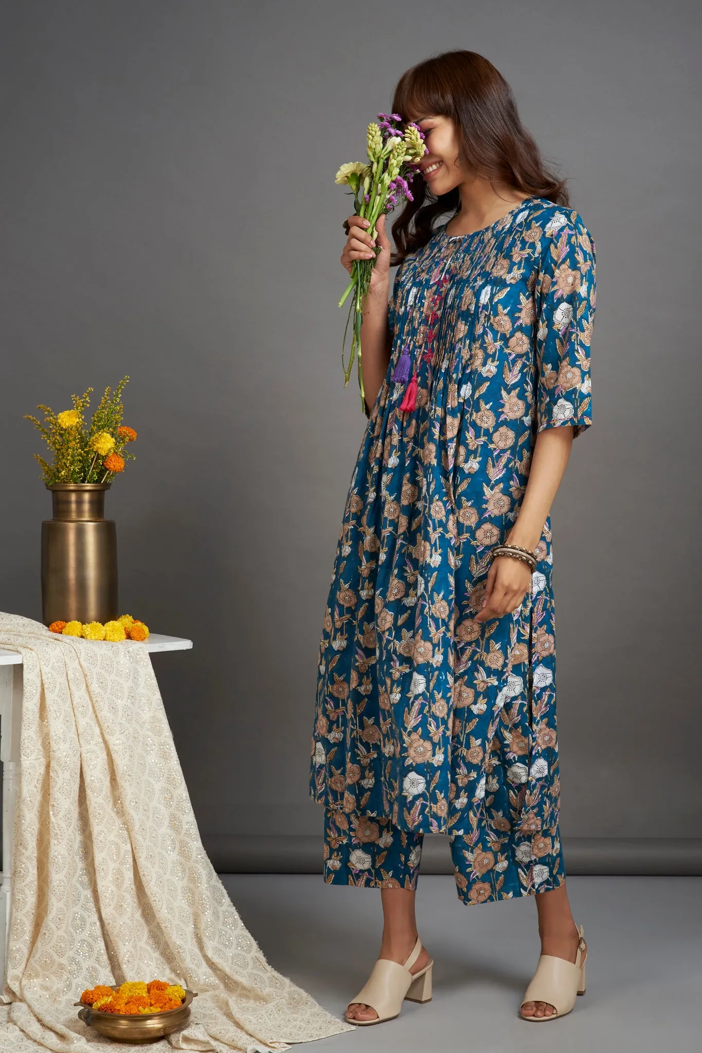 pintuck kurta - tropical teal & japanese anemone