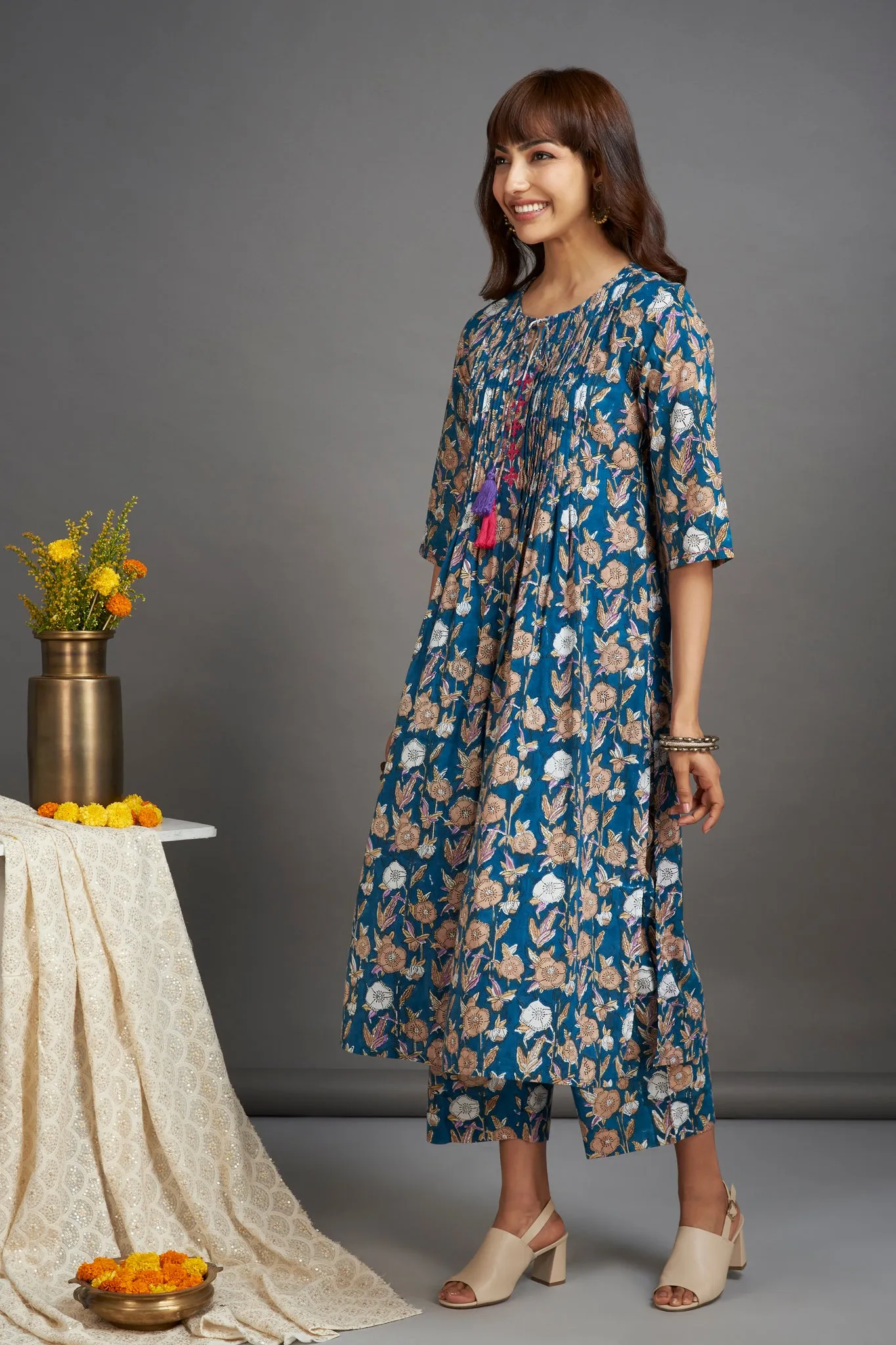 pintuck kurta - tropical teal & japanese anemone