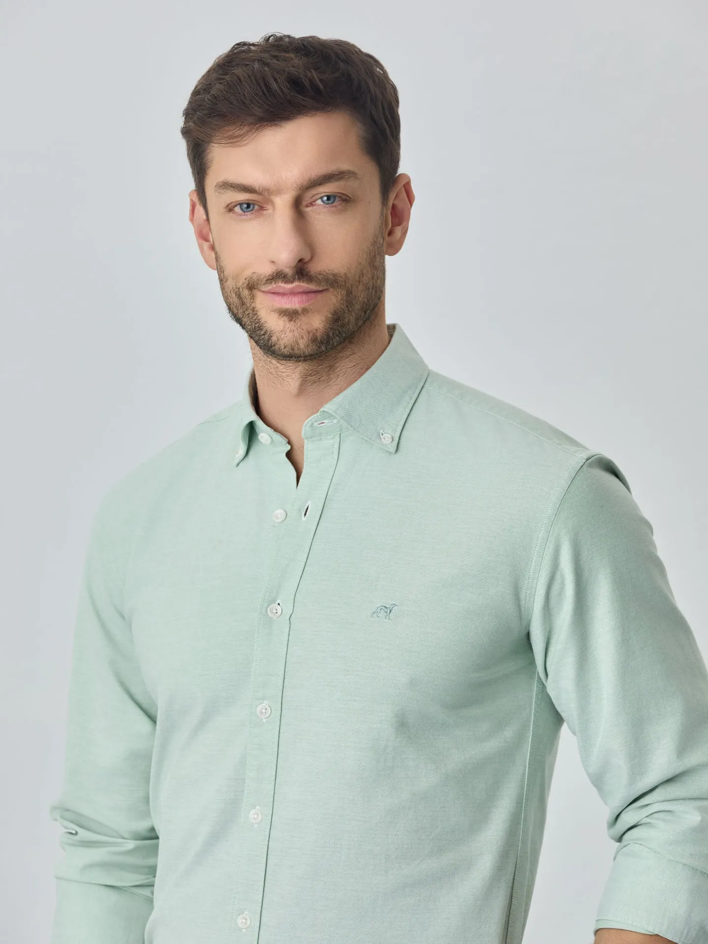 Slim fit 100I cotton plain oxford shirt