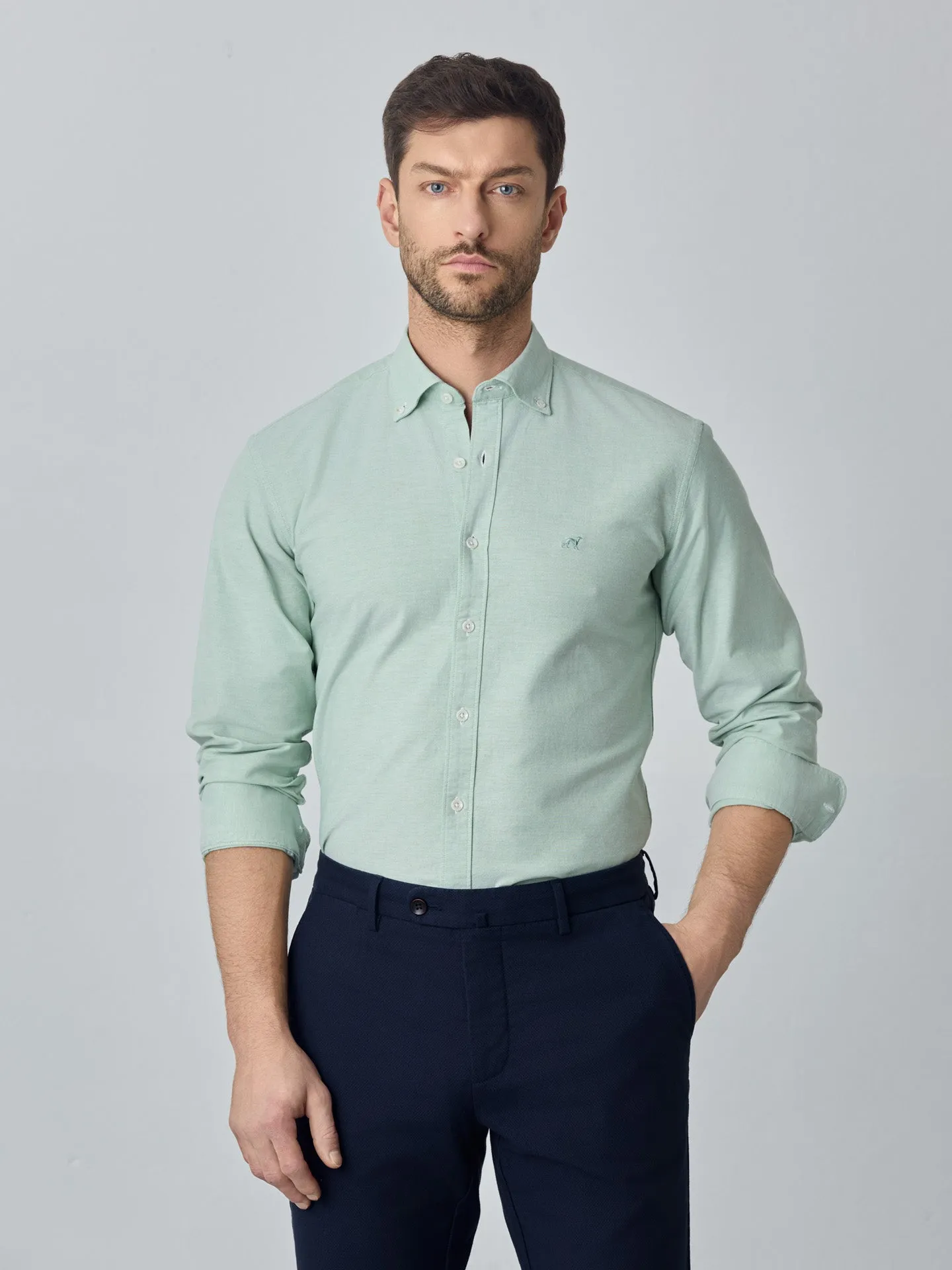 Slim fit 100I cotton plain oxford shirt