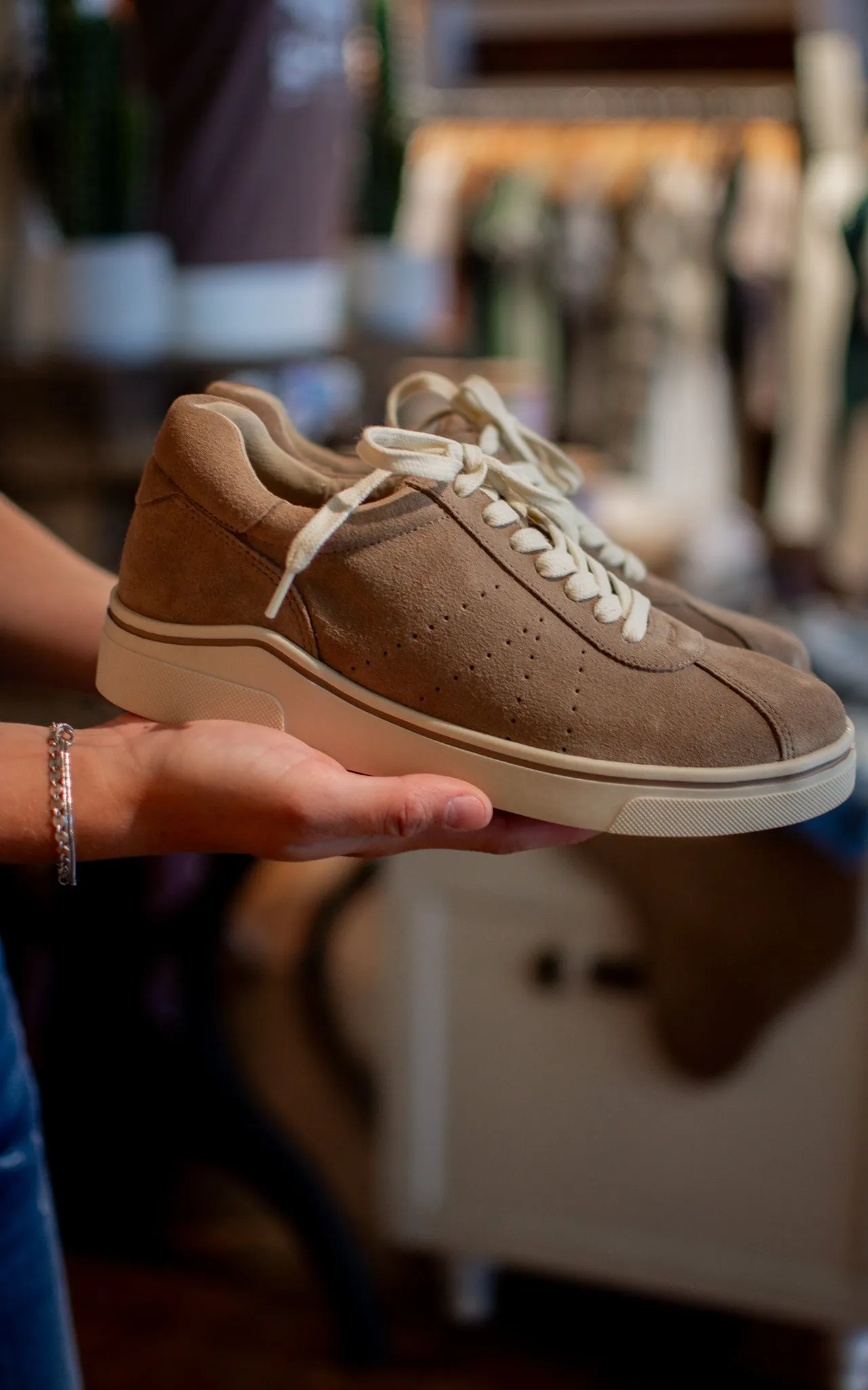 Sprint Casual MIA Sneakers