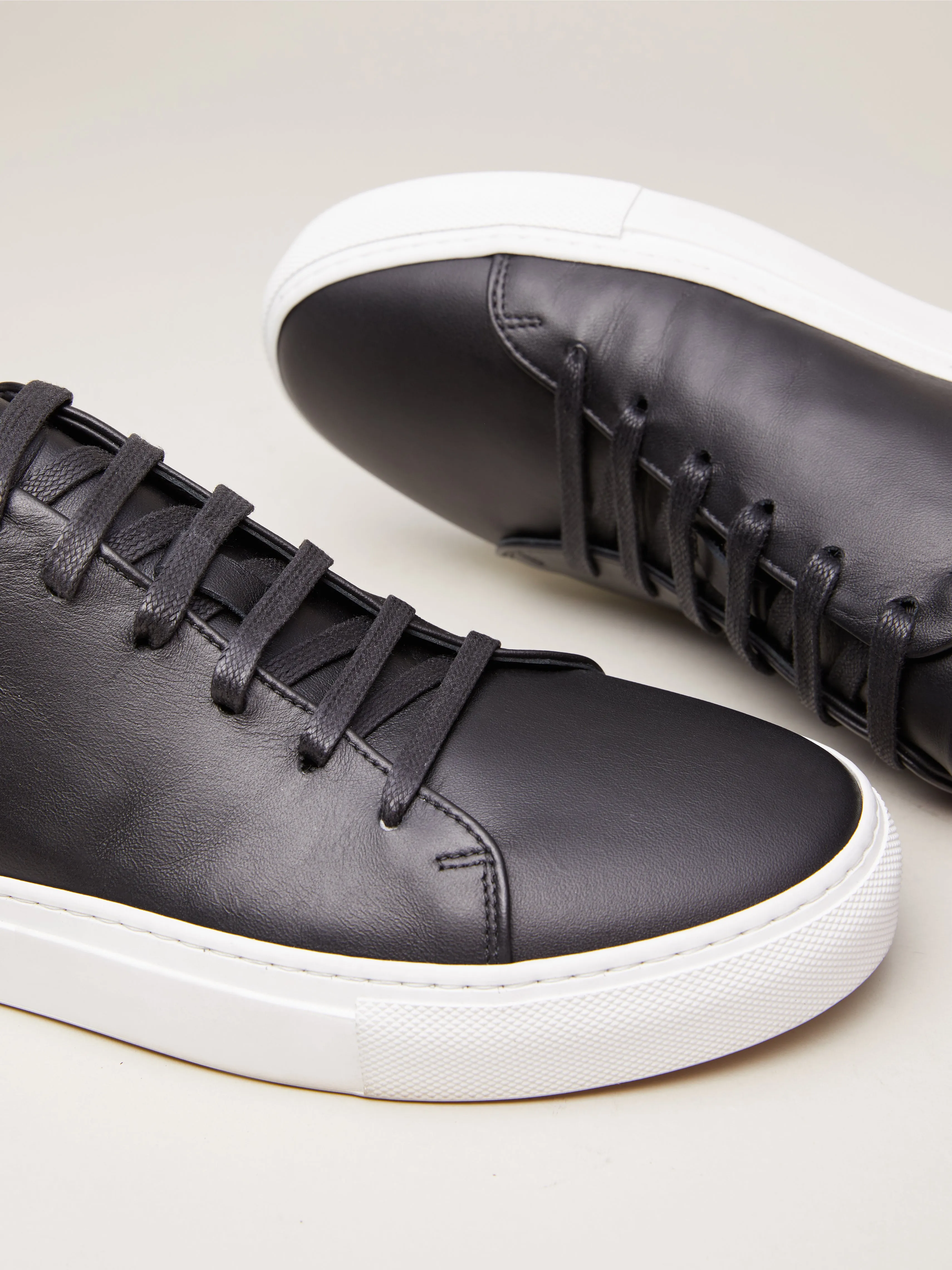 The Lucente (Sample Sale)