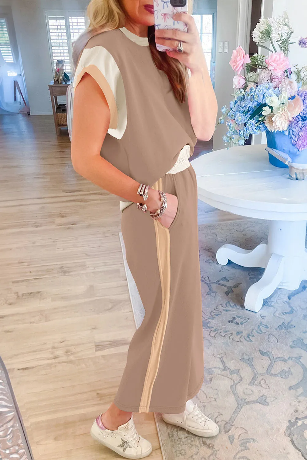Women's 2 Piece Color Block Lounge Set Cap Sleeve Tee and Wide Leg Pants Set