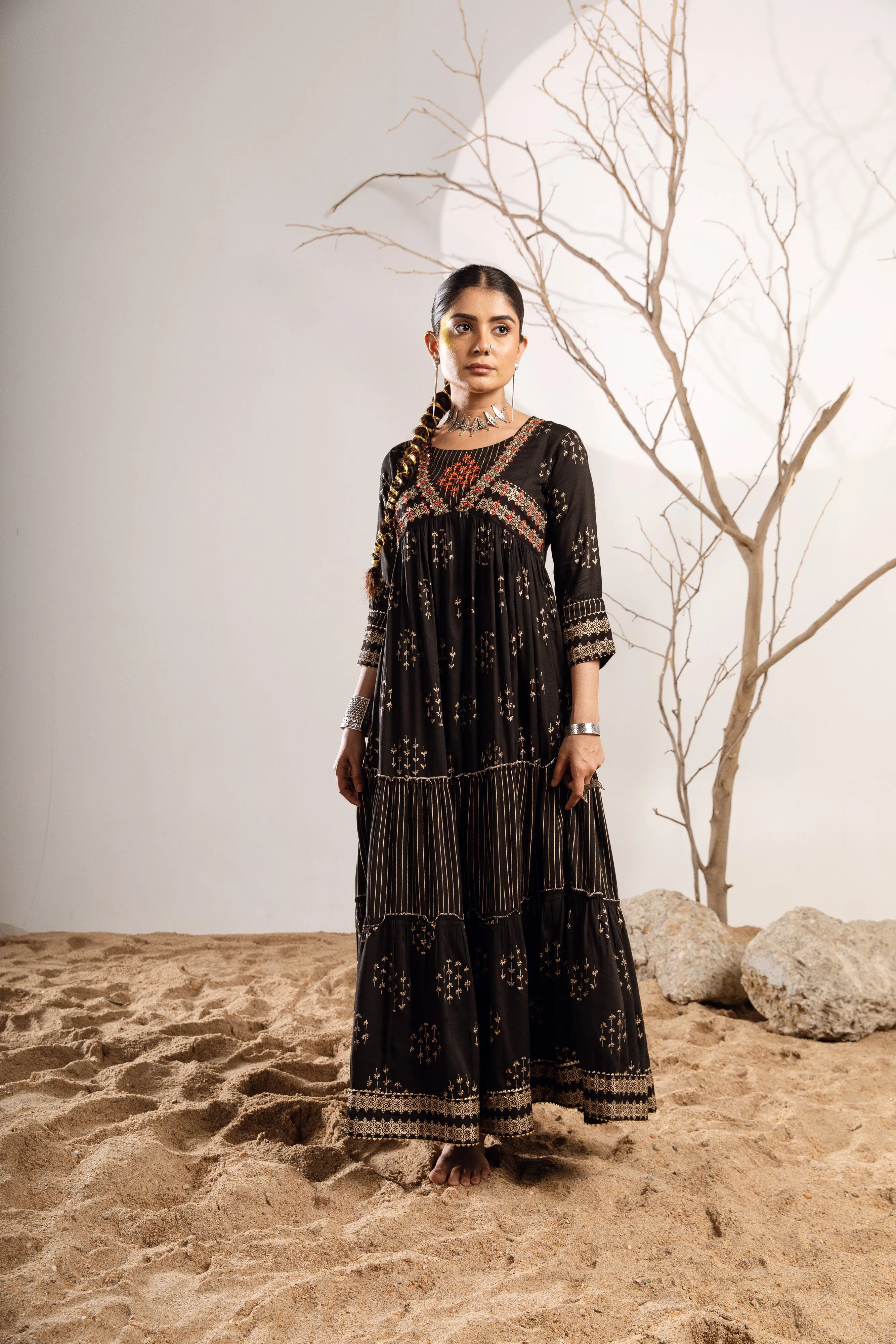 Women's Rayon Black Flared/Tiered Gown
