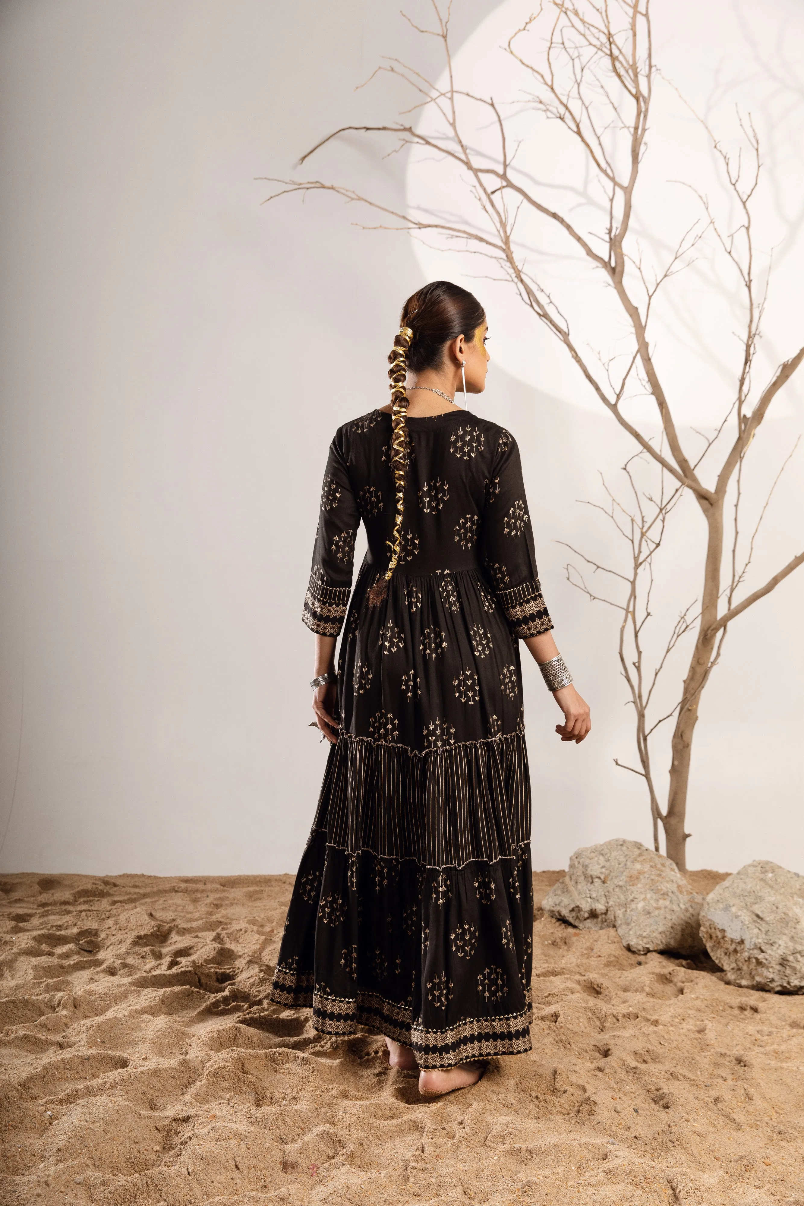 Women's Rayon Black Flared/Tiered Gown