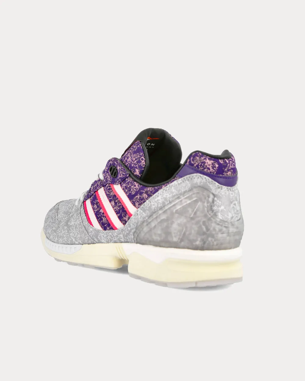 ZX 8000 Vieux Lyon Silver Metallic Low Top Sneakers